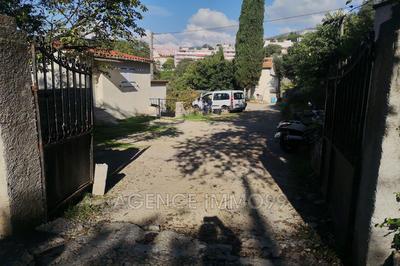 Parking / Garage - 24 m²