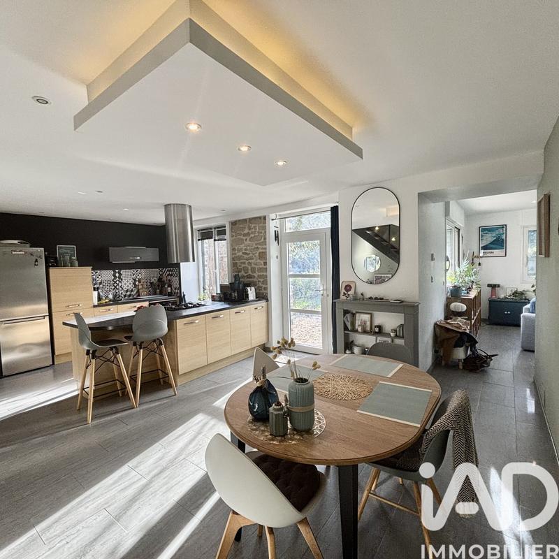 Maison - 128 m² - 6 pièces