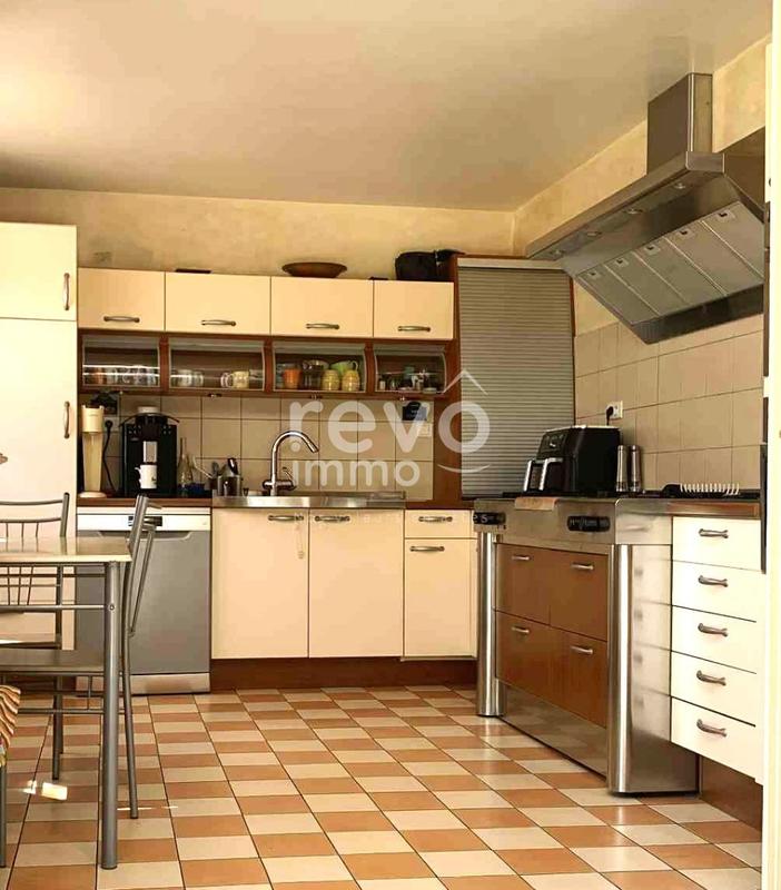 Longère - 210 m² - 8 pièces