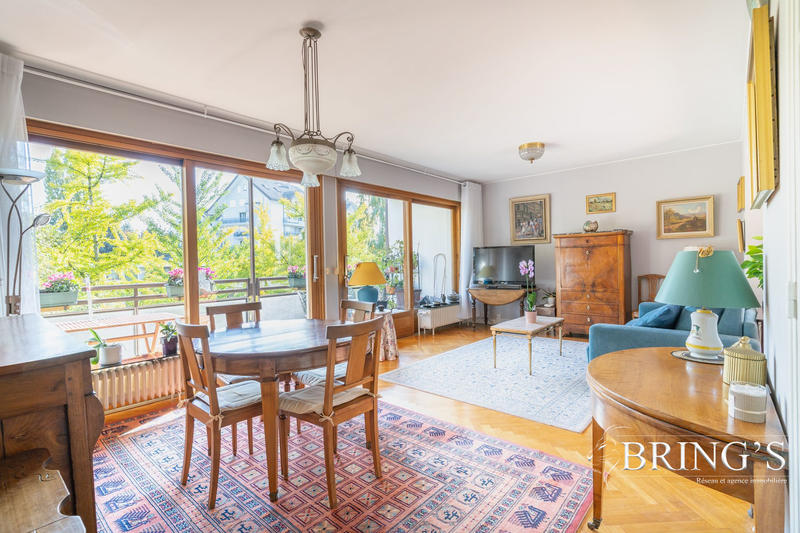 Appartement - 101 m² - 6 pièces