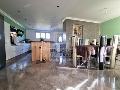 Maison - 132 m² - 5 pièces