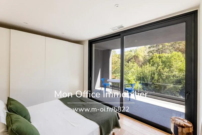 Maison - 178 m² - 5 pièces