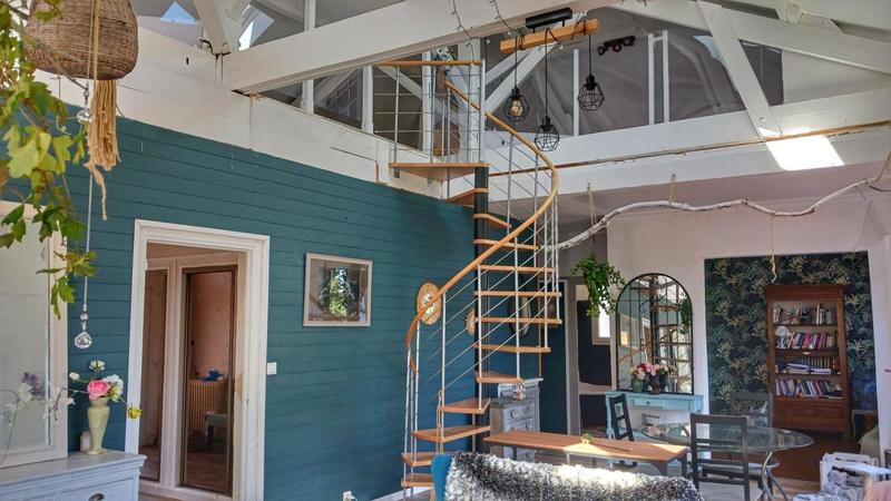 Maison - 192 m² - 12 pièces