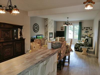 Villa - 200 m² - 8 pièces