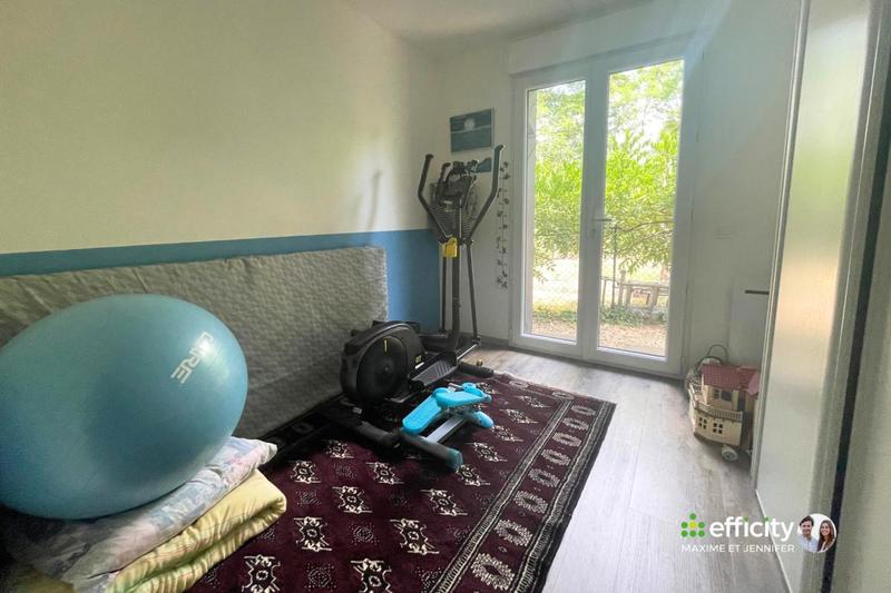 Maison - 92 m² - 5 pièces