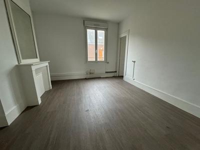 Maison - 200 m² - 8 pièces