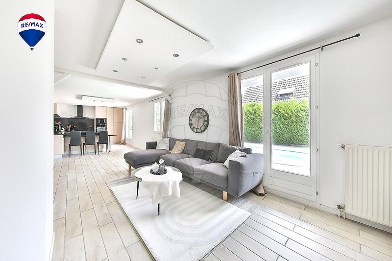 Maison - 116 m² - 5 pièces