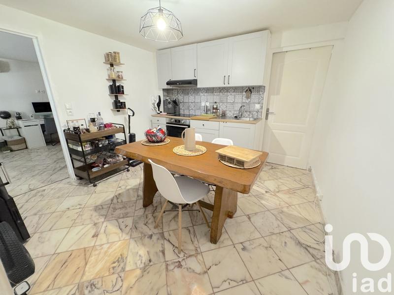 Maison - 200 m² - 8 pièces