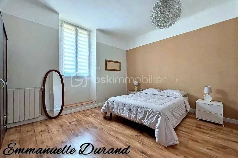 Maison de ville - 224 m² - 9 pièces