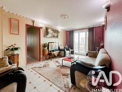 Appartement - 76 m² - 5 pièces