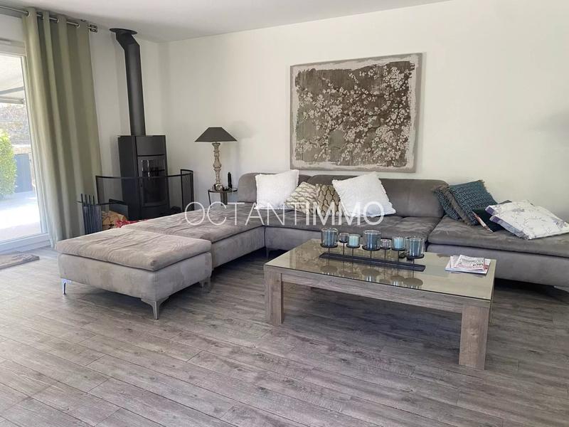 Maison - 132 m² - 4 pièces