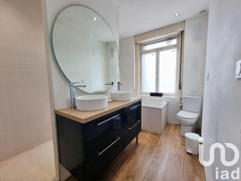 Maison - 294 m² - 9 pièces