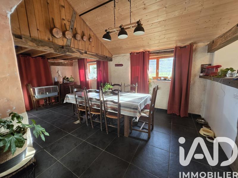 Maison - 130 m² - 4 pièces