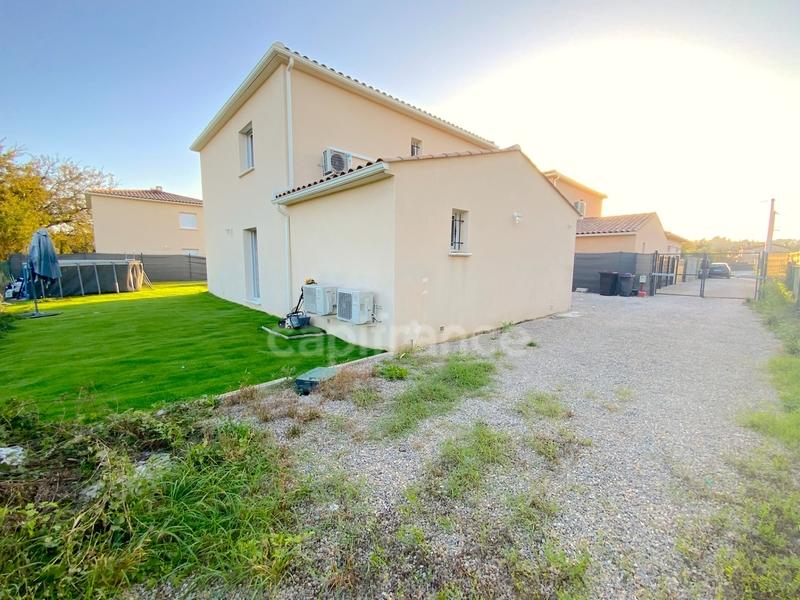 Maison - 101 m² - 4 pièces