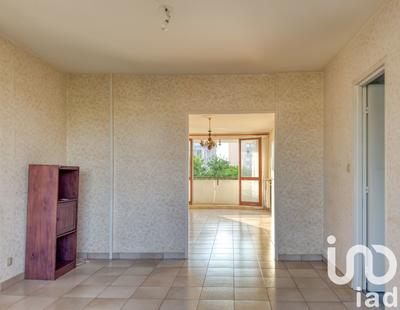 Appartement - 75 m² - 3 pièces