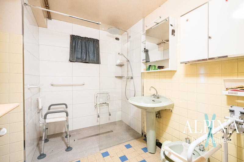 Châlet - 295 m² - 6 pièces