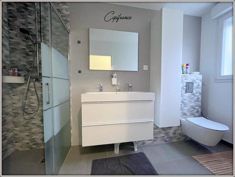 Maison - 88 m² - 5 pièces