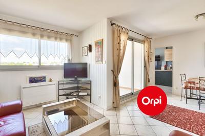 Appartement - 98 m² - 4 pièces