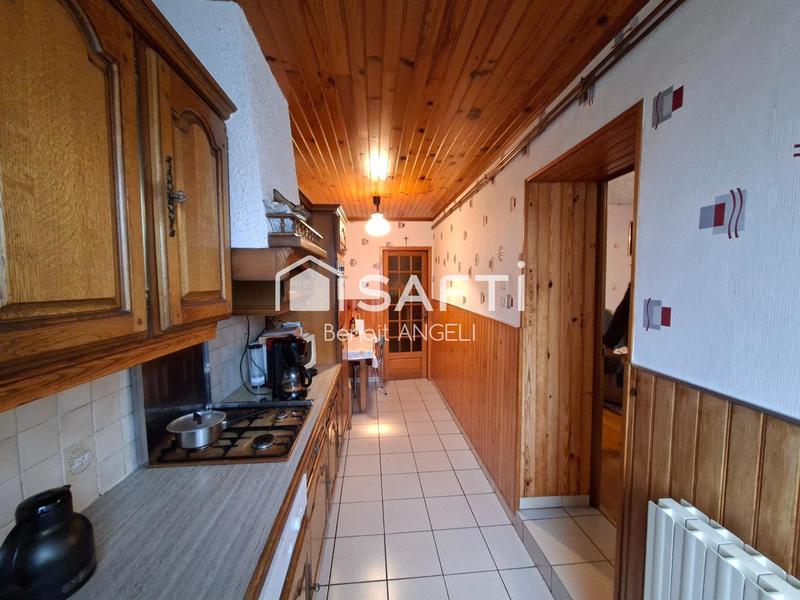 Appartement - 145 m² - 6 pièces