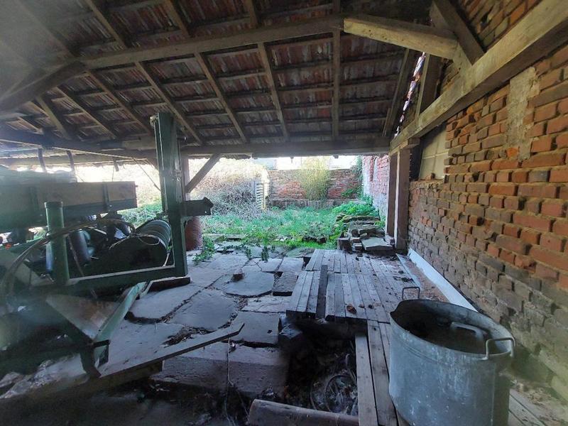 Terrain constructible - 850 m²