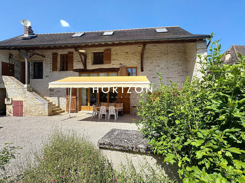 Maison ancienne - 167 m² - 8 pièces