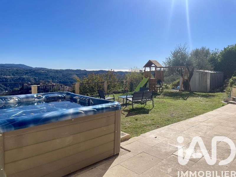 Maison - 112 m² - 4 pièces