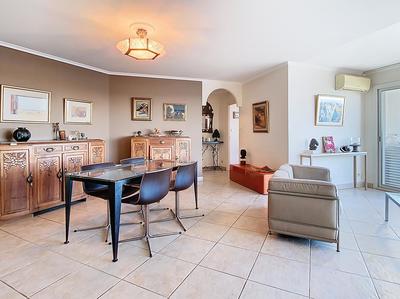 Appartement - 101 m² - 4 pièces