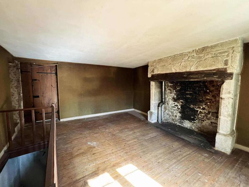 Maison - 180 m² - 7 pièces