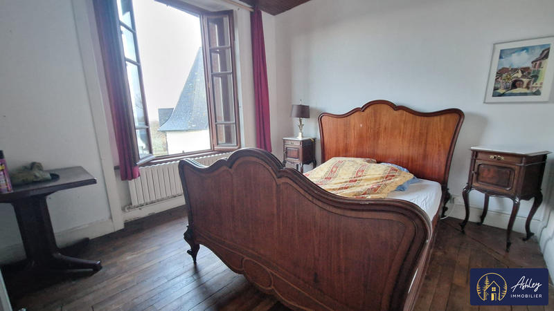 Maison - 100 m² - 7 pièces