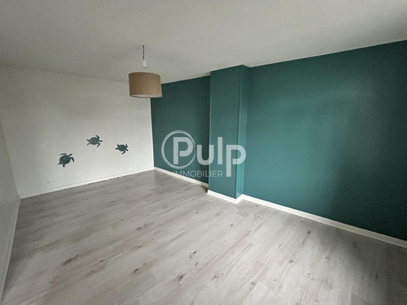 Maison - 104 m² - 4 pièces