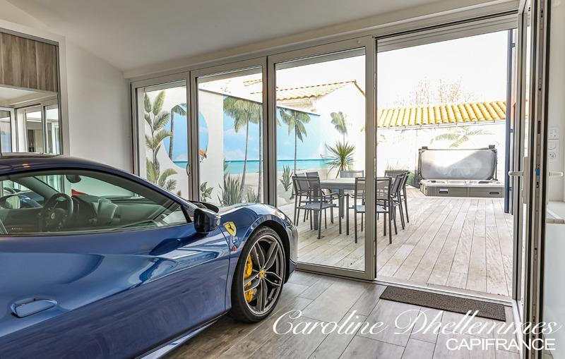 Maison - 263 m² - 7 pièces