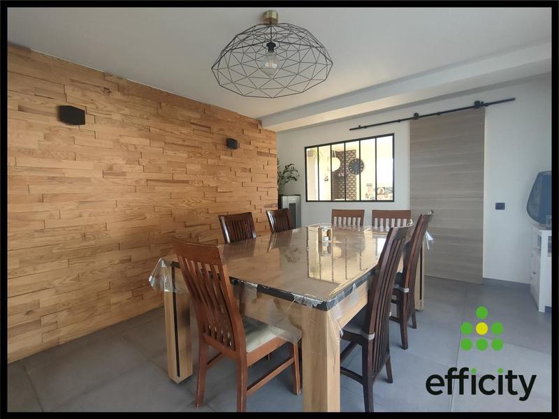 Pavillon - 155 m² - 7 pièces