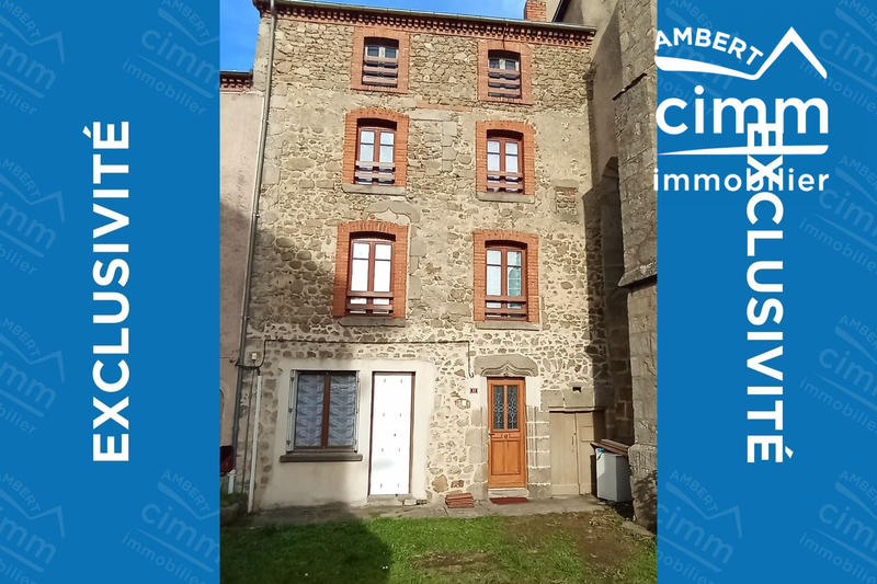 Maison - 83 m² - 8 pièces