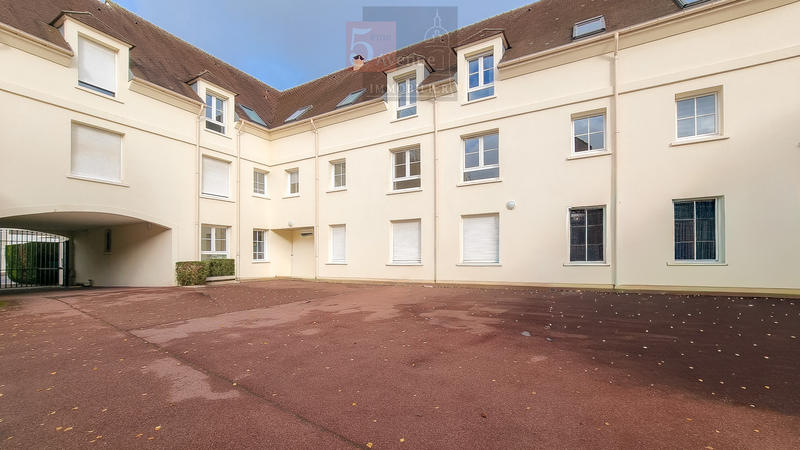 Appartement - 94 m² - 4 pièces