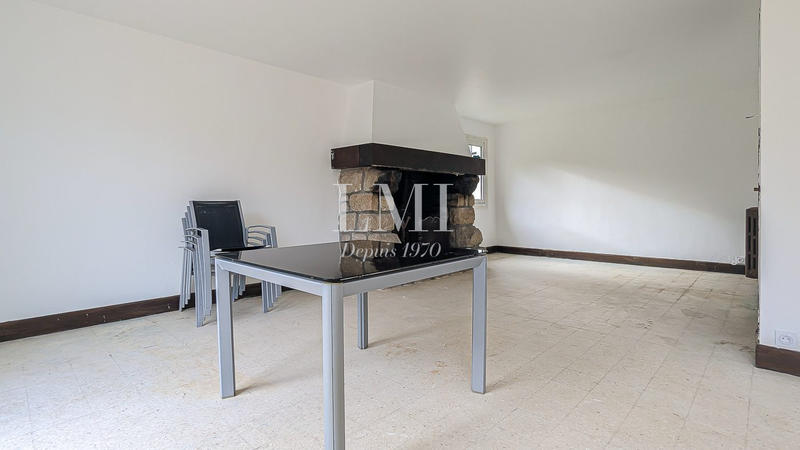 Maison traditionnelle - 150 m² - 7 pièces