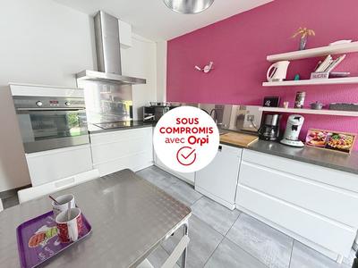 Maison - 88 m² - 4 pièces