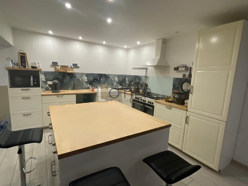 Maison - 160 m² - 5 pièces