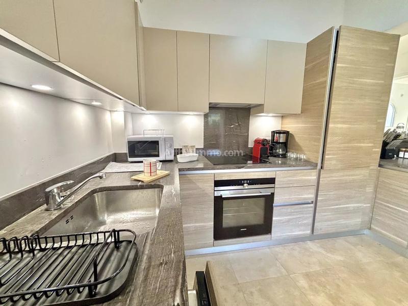 Maison - 196 m² - 6 pièces