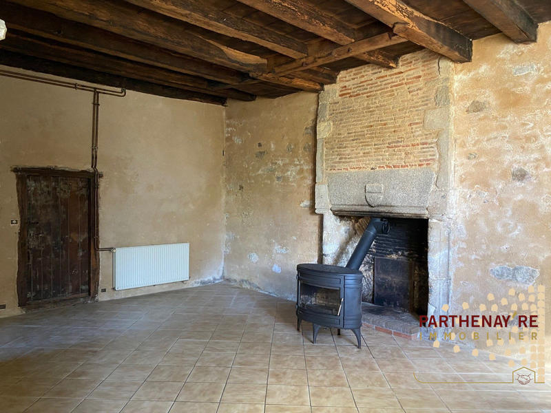 Maison ancienne - 227 m² - 6 pièces