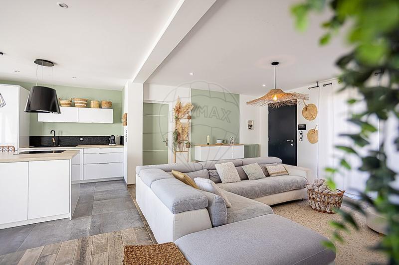 Maison - 126 m² - 6 pièces