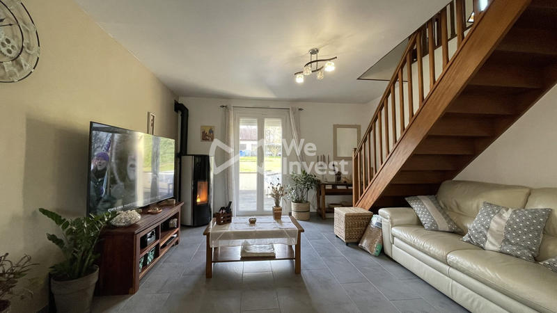 Maison - 144 m² - 8 pièces