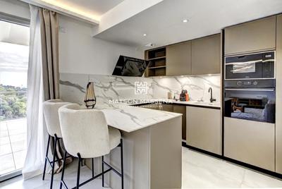 Appartement - 116 m² - 4 pièces