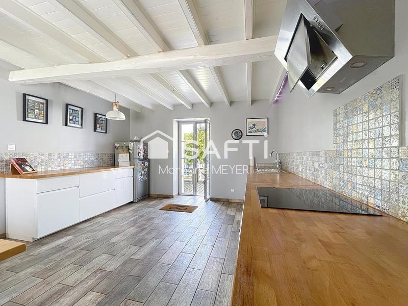 Maison - 148 m² - 6 pièces