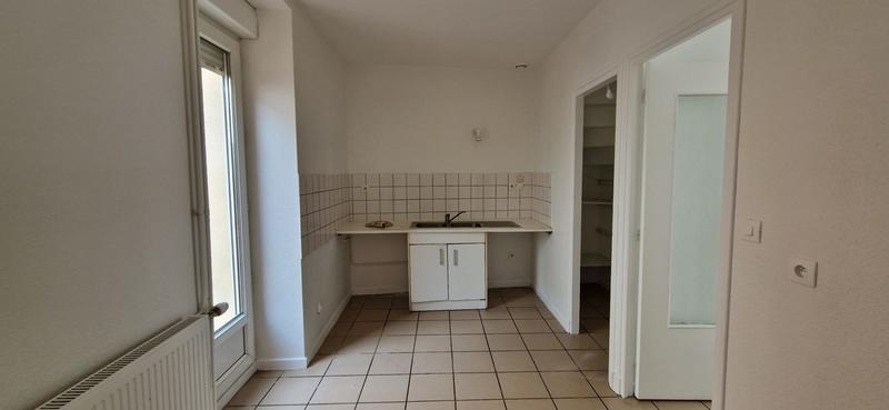 Appartement - 100 m² - 5 pièces