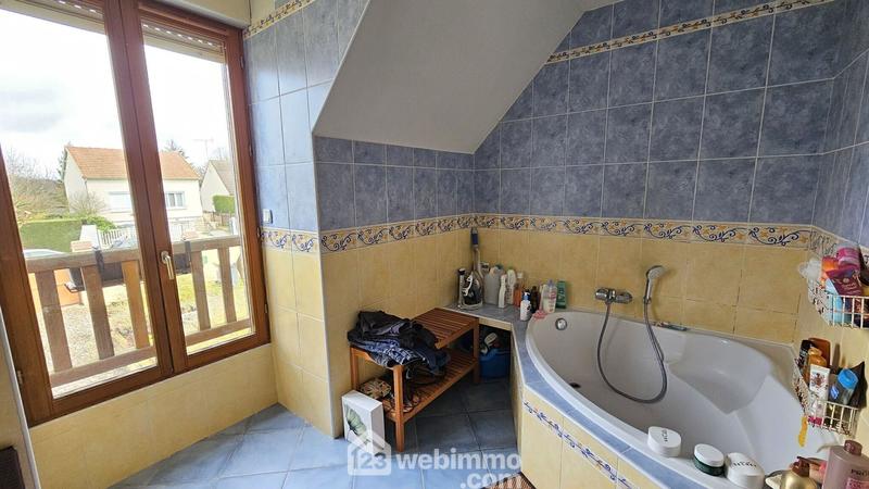 Maison - 138 m² - 5 pièces