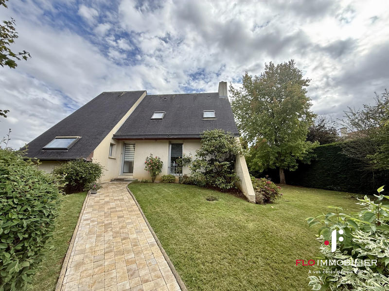 Maison - 140 m² - 7 pièces