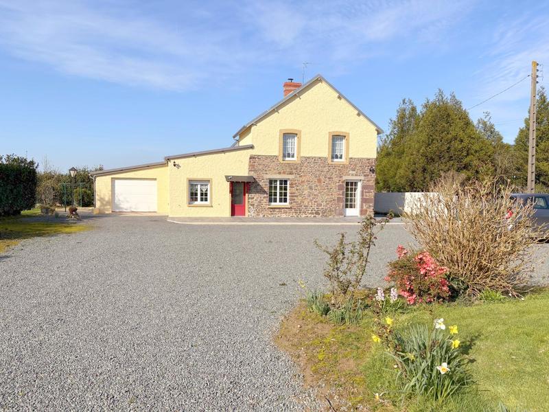 Maison ancienne - 125 m² - 5 pièces