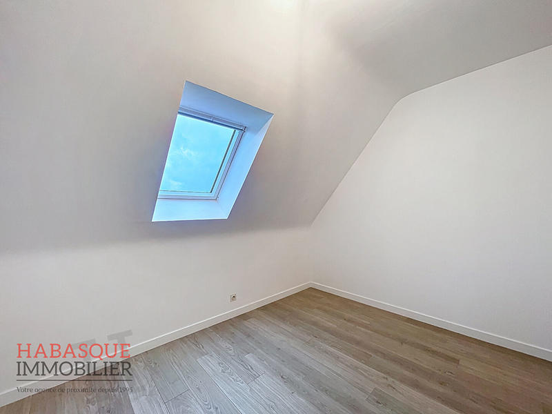 Maison - 136 m² - 6 pièces