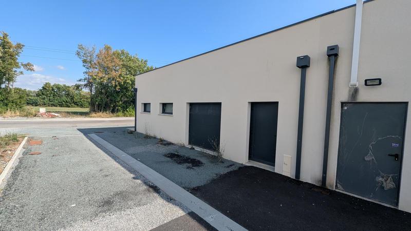 Local commercial - 235 m²