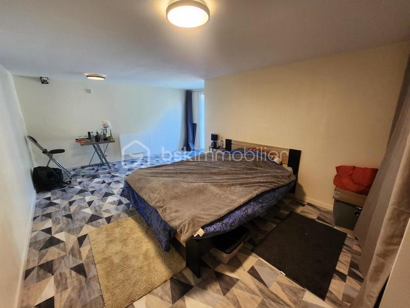 Maison - 93 m² - 4 pièces